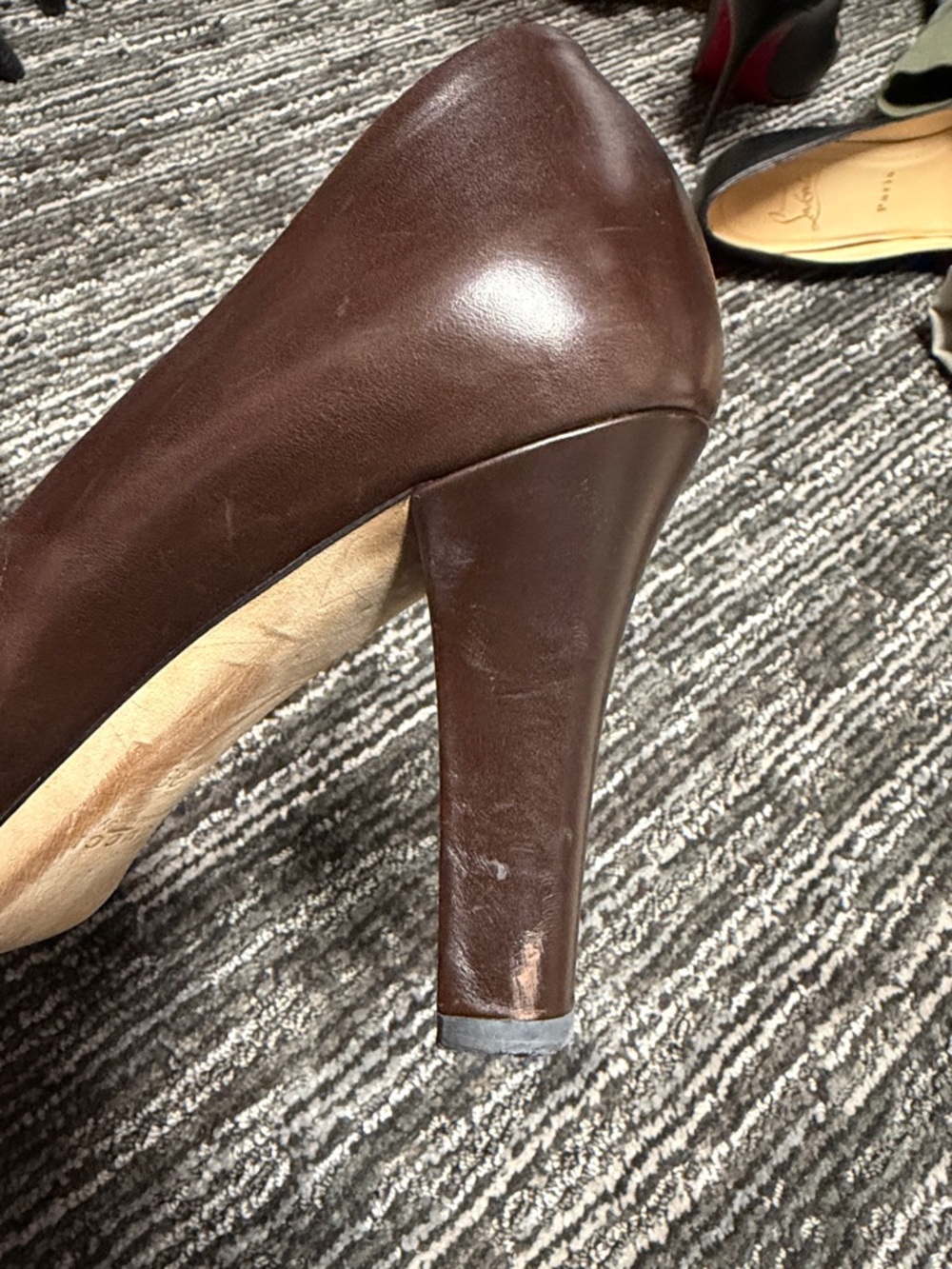 Gucci Brown Leather Pumps with Web Stripe and Gold GG Accent Size 39 - Picture 4 of 4